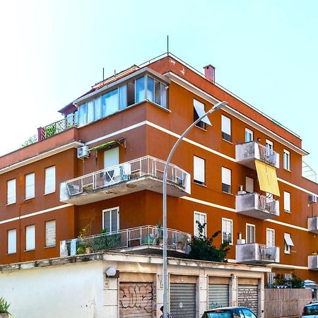 Hostly - Family Home Stresa โรม ภายนอก รูปภาพ